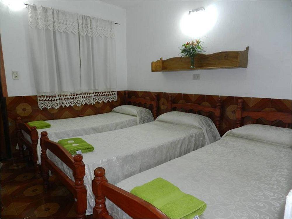 Hotel Colon Posadas Extérieur photo