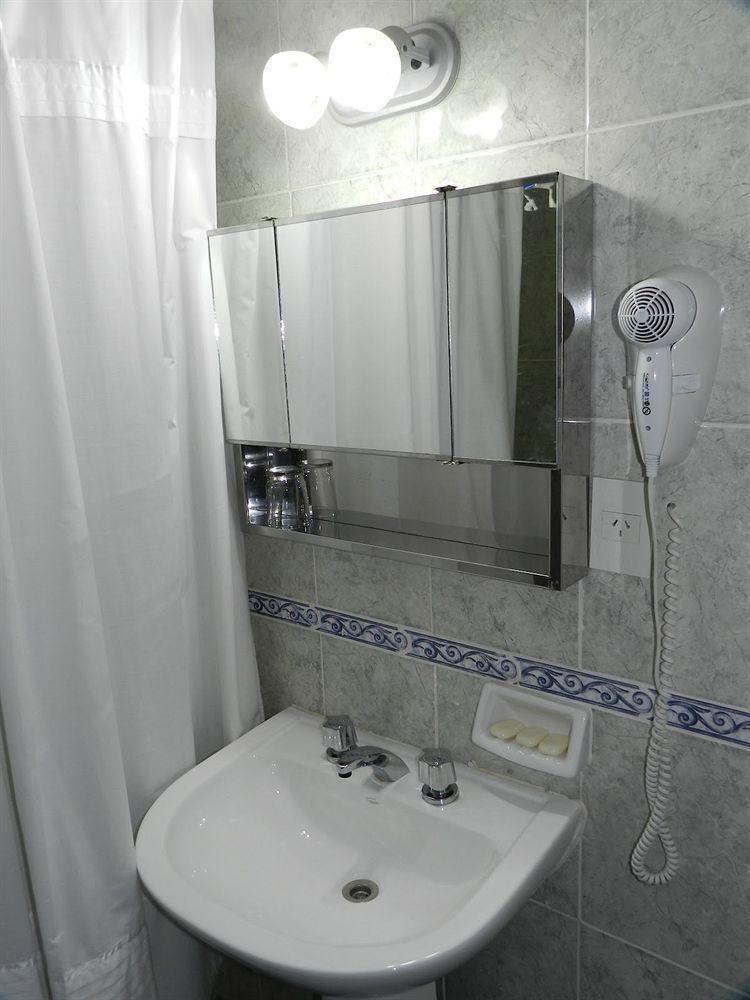 Hotel Colon Posadas Extérieur photo