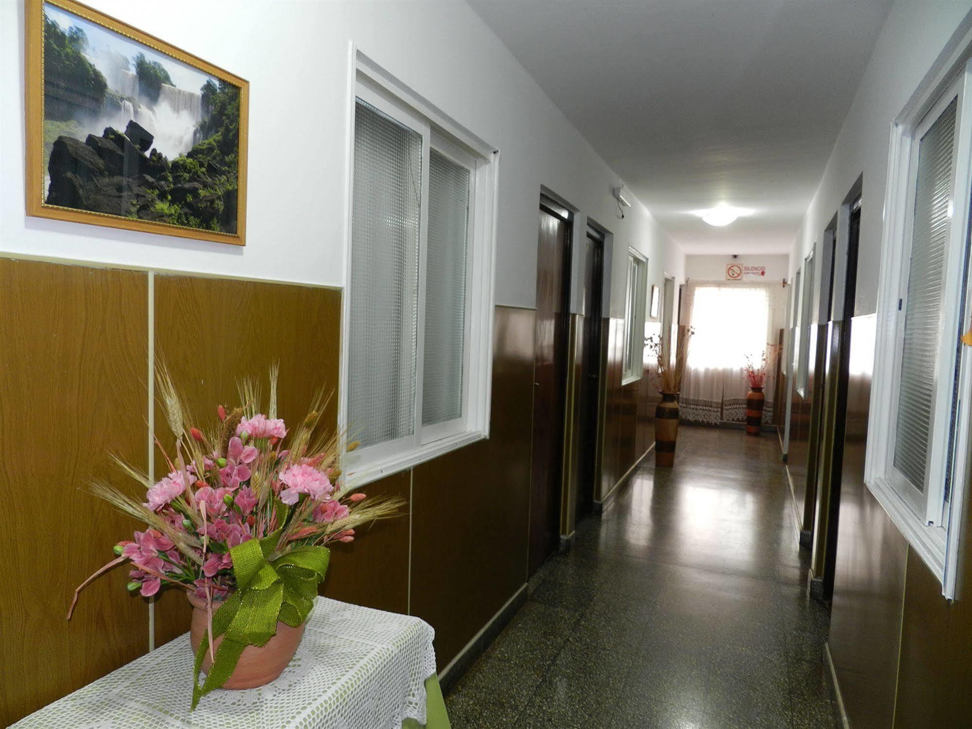 Hotel Colon Posadas Extérieur photo